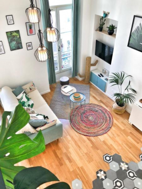 Homelivia, Appart FRIDA, mezzanine, déco raffinée et balcon